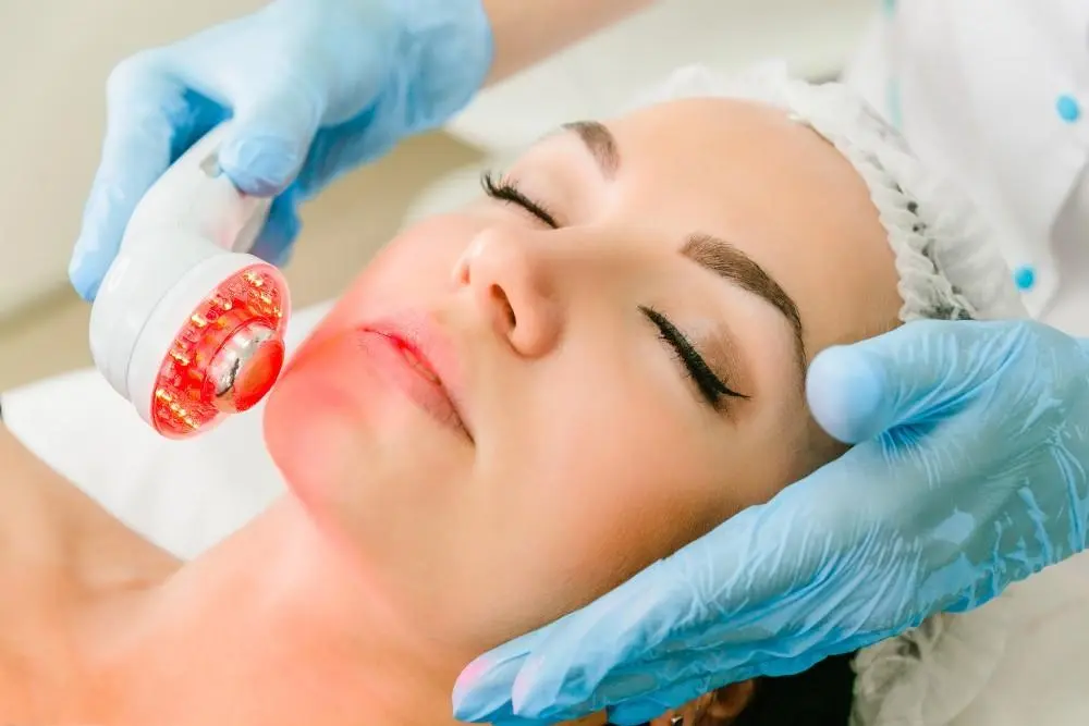 woman having non-surgical Morph8 treatment Reading